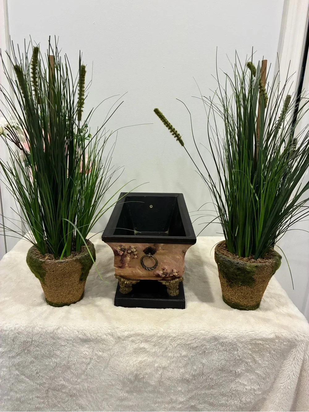 Vintage Planter on pedestal feet with 2 pots of onion grass